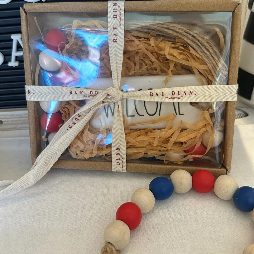RAE DUNN USA & WELCOME  Patriotic Beads Ceramic Garland.